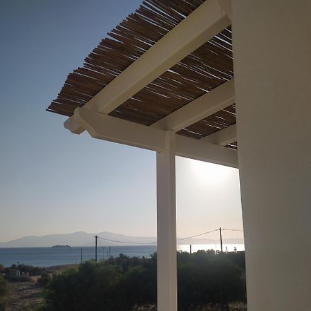 Melitta Beachfront Residences Plaka  Room photo